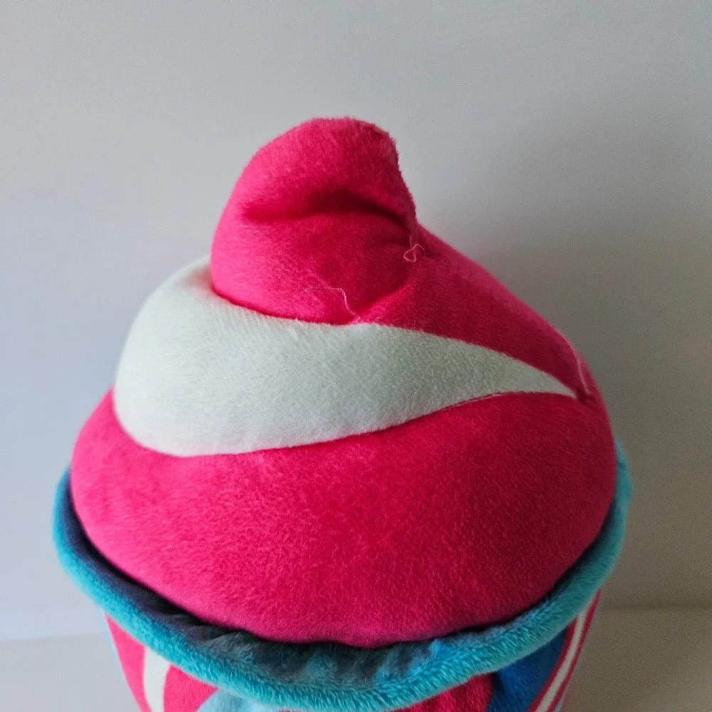BMI Snack Ums BRAIN FREEZE Slushie Plush Funny Goodie Stuffed Toy